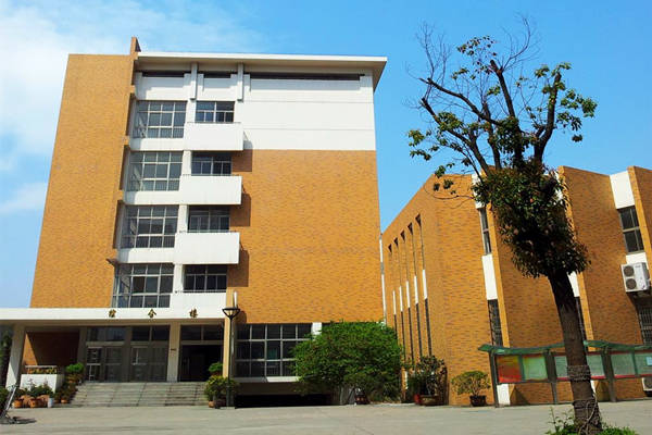 建筑能耗監(jiān)測系統(tǒng)存儲管理服務(wù)器的基本介紹！(圖1)